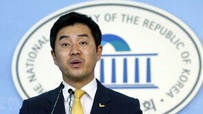 정의당 “한국당은 난청…김성태, 이비인후과 다녀올 차례”
