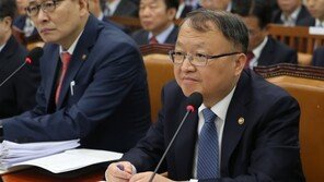 국세청장 “부동산 스타강사 정밀 관리…세무조사할 것”