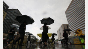 [날씨] 26일 천둥번개 동반 가을비…강풍에 체감온도 ‘뚝’