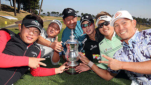 “우리들의 우상” 최경주 향한 후배들의 응원