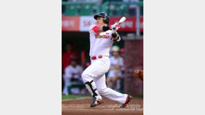 ‘우승 DNA‘ 지닌 김강민 “긴장은 한 타석…따뜻한 가을 됐으면”