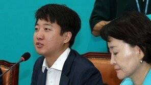 이준석 “文정부 무관심에 청년들 P2P투자로 빈털터리”