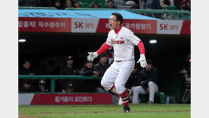가을엔 역시 박정권…SK, 9회말 끝내기 투런으로 넥센에 10-8 승