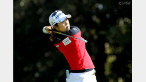 최혜용, SK네트웍스서울경제 레이디스 3R 선두…2위 김민선