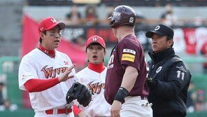 손가락욕 논란…김강민 “샌즈가 먼저 ‘FXXX’라고 욕했다”