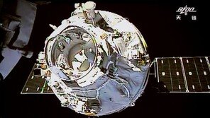 중국, 첫 민간 우주로켓 발사후 3단계서 실패