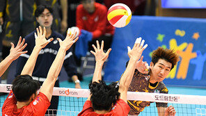 KB손해보험, 서브폭탄으로 한국전력 서재덕 봉쇄 성공…2연승