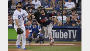 보스턴, 다저스 꺾고 월드시리즈 우승…통산 9번째 정상