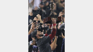 3홈런 스티브 피어스, 월드시리즈 MVP…‘대기만성’