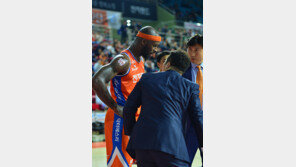 장신 외국인선수 연이은 부상, KBL 시즌 초반 변수로