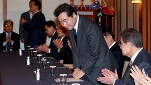 이낙연 총리, 경총 지도부와 ‘막걸리 회동’…“시장 진통 알고 있다”