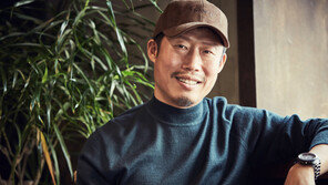 [인터뷰] 유해진 “또래 명품 배우들과 한 달간 동고동락…쉼표 같은 작품이었죠”