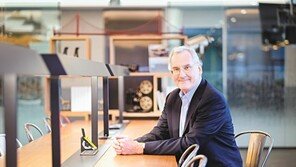 미국화학협회 전무이사 스티븐 헨지스 “비스페놀A, 과학적으로 안전”