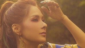 가수 채연, 데뷔 15주년…3년반만의 컴백