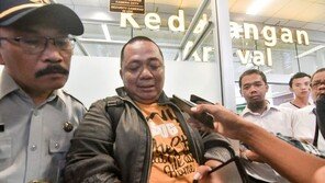 교통체증으로 추락 여객기 놓쳐 살아남은 인도네시아 재무부 소속 공무원