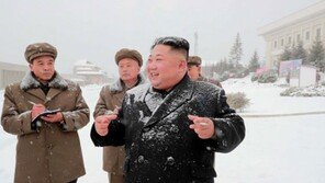 北김정은, 삼지연군 현지지도…19일 만에 공개행보 확인