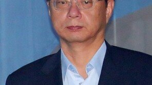 ‘이석수 불법 사찰 혐의’ 우병우에 징역 5년 구형…“만신창이 됐다” 호소