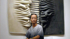 송기창 화백, 대작사건 딛고 국내서 첫 개인전