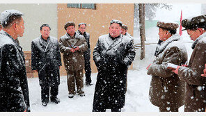 올해 세번째 삼지연 찾은 김정은 “개발계획 앞당겨라”