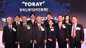 한국도레이 과학기술상에 장석복-장정식 교수