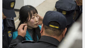 친부 살해 혐의 김신혜씨 요청 ‘국민참여재판’ 수용 안돼