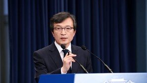 靑 “리선권 ‘냉면 발언’, 공식적으로 얘기 나온 적 없어”