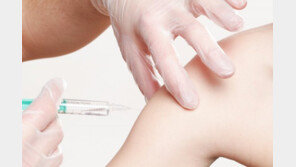 초경 맞은 청소년이라면? 자궁경부암 백신, 만 12세 여아 무료 접종