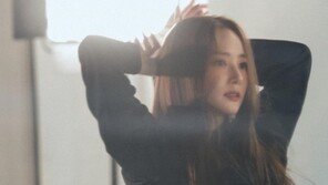 박민영, 잘록 허리+군살없는 섹시 복근