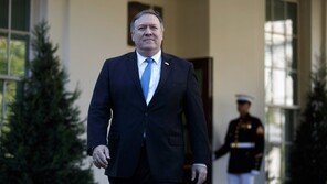 폼페이오 “北비핵화 검증 전 제재해제 안해…이전 정부와 달라”