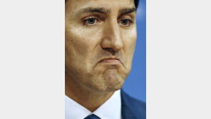 트뤼도 캐나다 총리, 사우디 놓고 갈팡질팡…13조원 무기계약 파기?