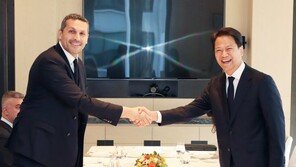 임종석, 칼둔 면담…‘UAE왕세제 내년 1~3월 방한 추진키로’