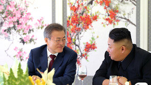 ‘연내 김정은 서울답방’ 가능성 높이는 靑