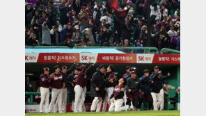 ‘시즌 마감’ 장정석 감독 “아쉽지 않다…선수들에게 절 할 판이다”