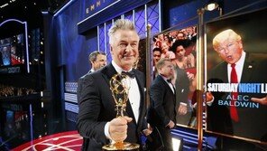 배우 앨릭 볼드윈, 뉴욕서 폭행 혐의로 체포