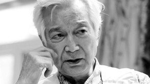 [속보]‘한국영화계의 큰 별’ 신성일, 폐암 치료중 별세…향년 81세