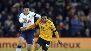 손흥민, 두 경기 연속 공격포인트…토트넘 4위 도약