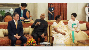 김정숙 여사, 인도로 출국…16년만에 영부인 단독 해외방문