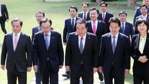 文의장-5당 대표, 5일 초월회 회동…예산·민생법안 논의