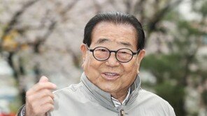 송해 “최근에도 희망 말하던 故 신성일, 아쉽다…잘가요”