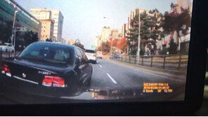 ‘2세 아이 태우고 고의사고’…부부·동창사기단 검거