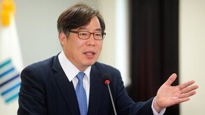 ‘귀족검사·토착세력 유착’ 대수술…지방·형사부 거쳐야 부장검사