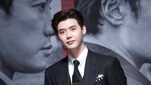 이종석 측 “자카르타서 팬미팅 후 억류…문제 해결하려 노력중”