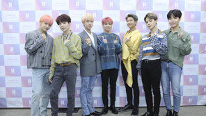 [연예뉴스 HOT5] 방탄소년단, 유럽 뮤직 어워드 2관왕