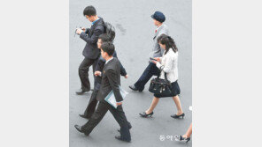 조명균 “北 중고생도 BTS 동영상 봐”