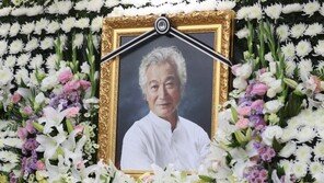 故 신성일 영결식 엄수…독고영재 사회·영진위원장 추도사