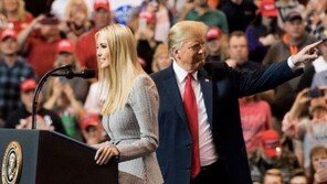 “여성에 ‘아름답다’ 말하면 안 된다” 미투 공격한 트럼프