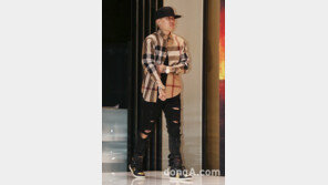 [연예뉴스 HOT5] 래퍼 도끼, LA서 도난 사고