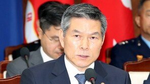 정경두 “‘5·18 계엄군 성폭행 통렬히 반성…피해 女 명예회복·치유에 최선”