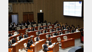 “야지 놓지마”…이은재·조경태·장제원, 일본어 사용 논란