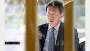 신동빈, 이르면 다음주 귀국…내년 사업·12월 임원인사 ‘구상’